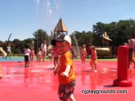 Maureen's Photo of Ponderosa Farm (njplaygrounds.com)