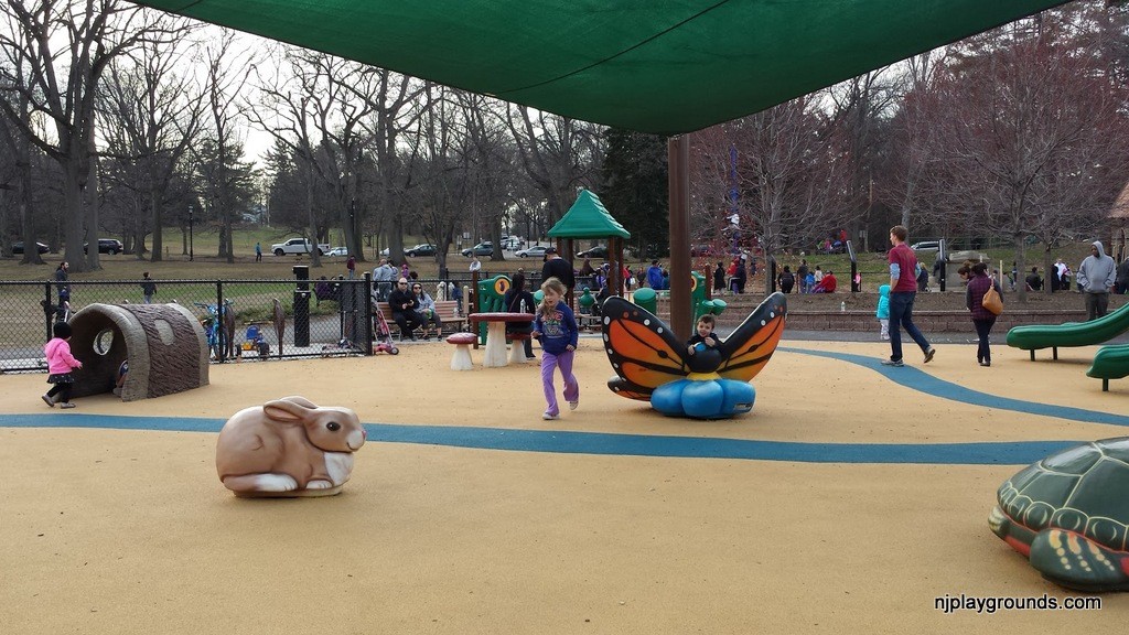 Little Kid Area (3) - Cute Structures for Toddlers to Climb